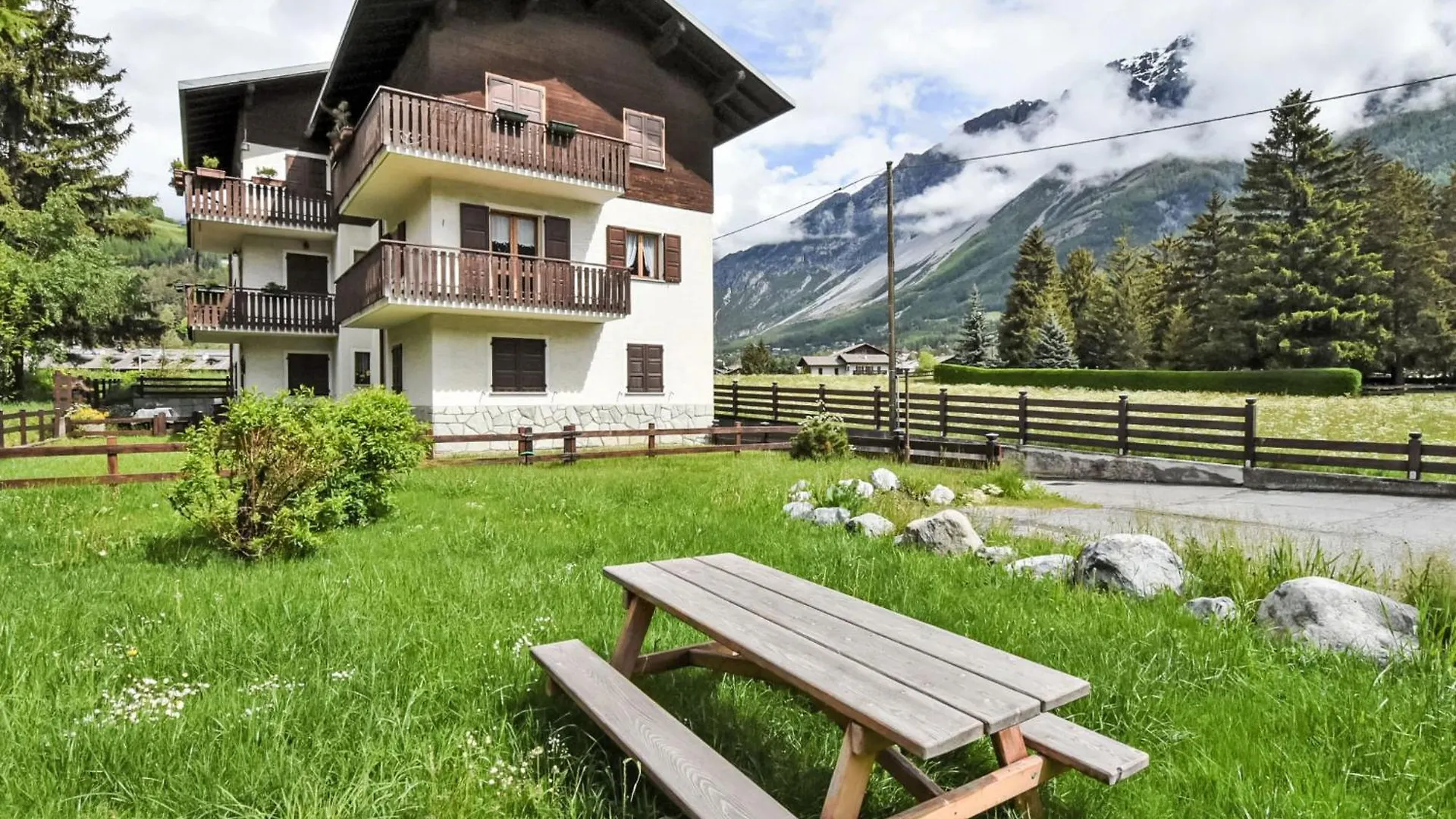 Apartment Ai Ronchi By Interhome location